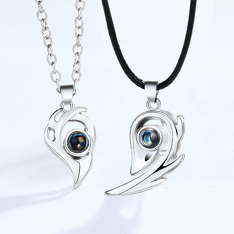 1PAIR Magnetic Heart Shaped 100 Languages I Love You Projection Necklace