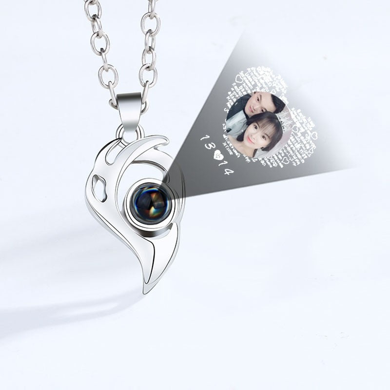 1PAIR Magnetic Heart Shaped 100 Languages I Love You Projection Necklace